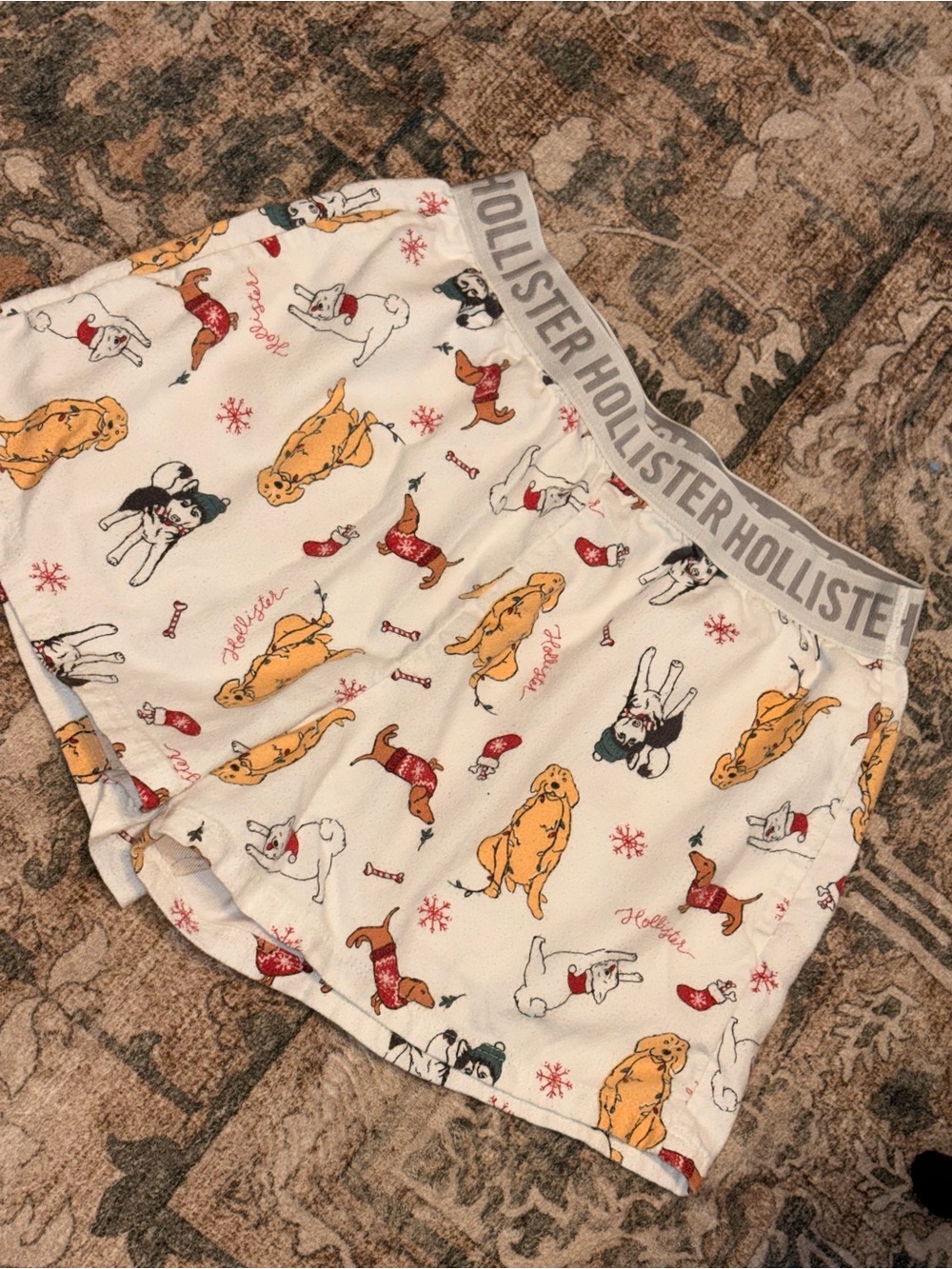 Hollister White Puppy-Print Elastic Waist Shorts